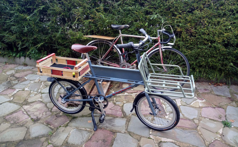 Un vélo cargo simple et compact